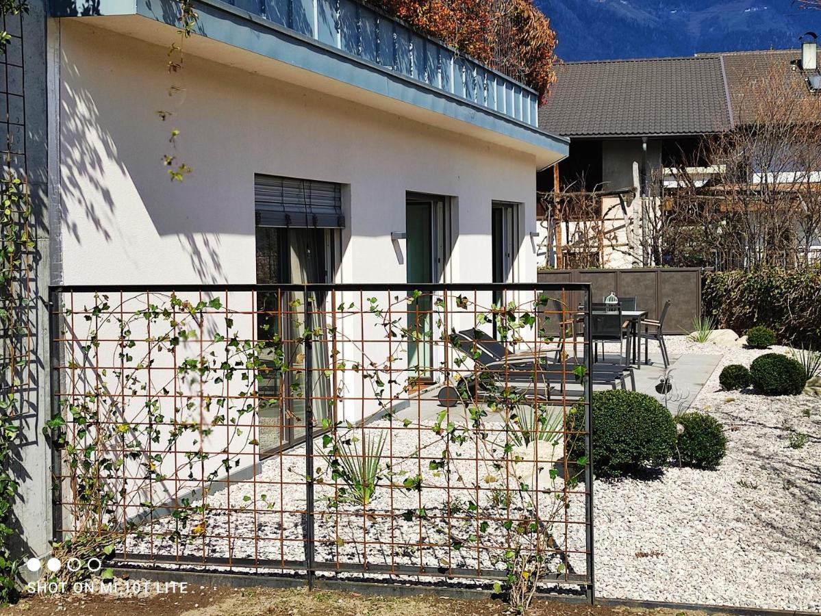 Ruhige Ferienwohnung mit Garten in Privatvilla Marling Exterior foto